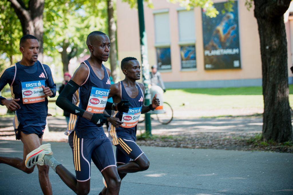 Kenyans aim to regain Vienna marathon crown 